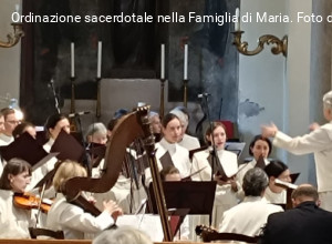 Chemin Neuf, Famiglia di Maria: le ambiguità delle 